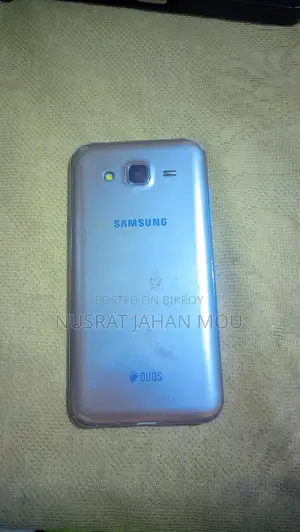 Samsung Galaxy J5 Ram1.5gb Rom 8 gb (Used)