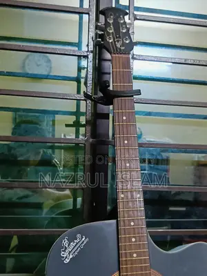 Signature Guitar Original