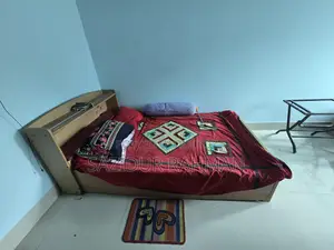 Box Bed (Partex)