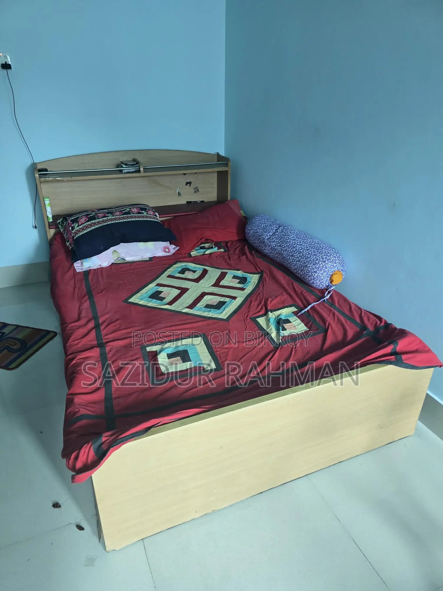 Box Bed (Partex)