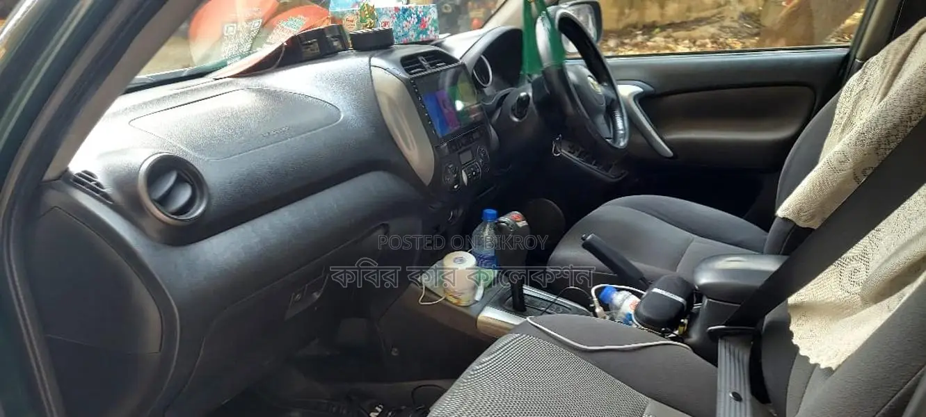 Toyota RAV4 Green 2004