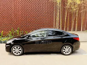Hyundai Accent Blue 2018