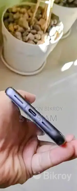Google Pixel 8 (Used)