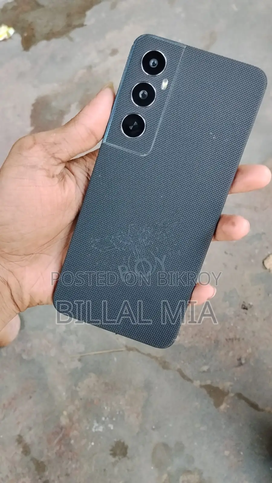 Realme . (Used)