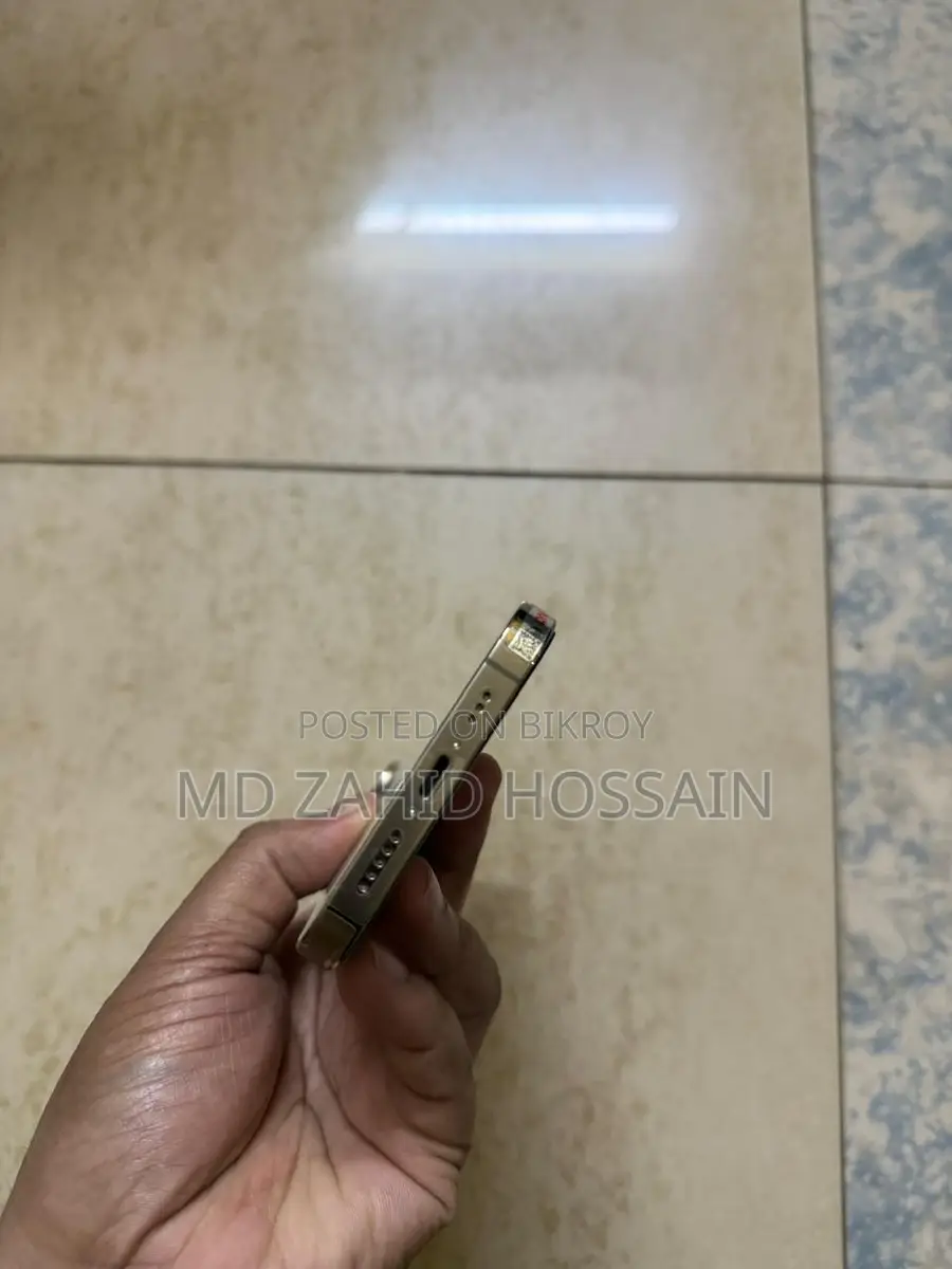 Apple iPhone 13 Pro (Used)