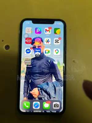 Apple iPhone 11 (Used)