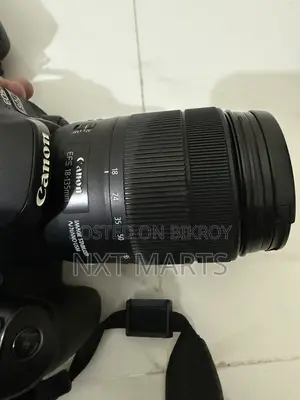 Canon EOS 80D DSLR Camera with 18-135mm USM Lens & External flashlight
