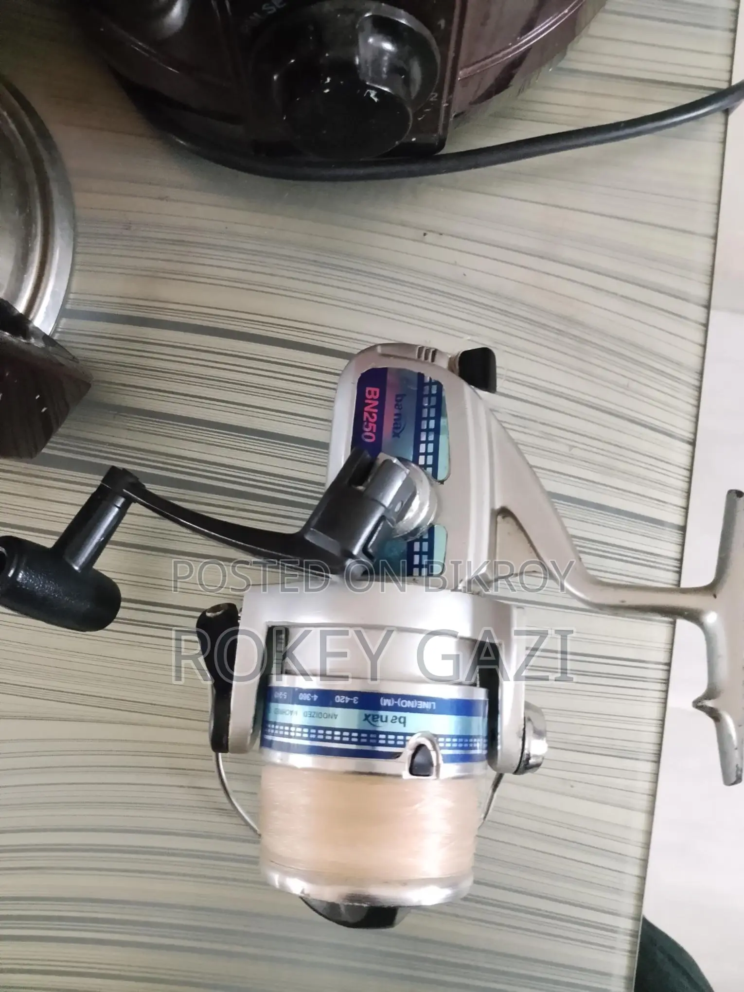 Fishing reel