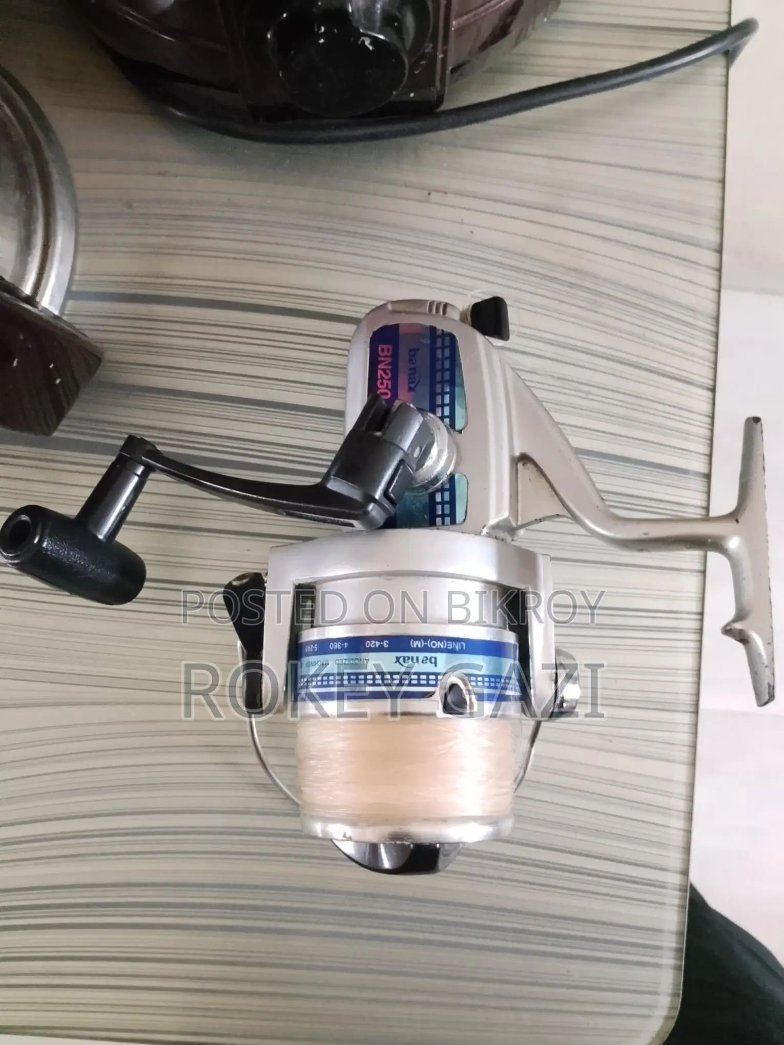 Fishing reel