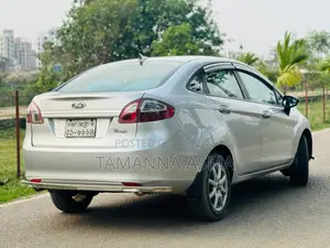 Ford Fiesta 2011