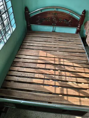 5 Feet by 7 Feet Bed for Sale