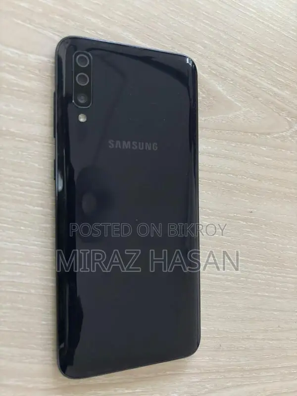 Samsung Galaxy A70 6/128 (Used)
