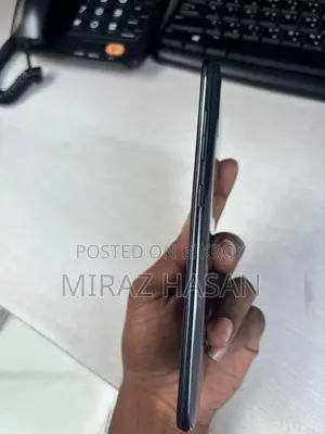 Samsung Galaxy A70 6/128 (Used)