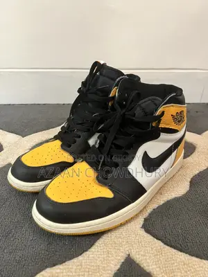 Air Jordan 1 High Taxi