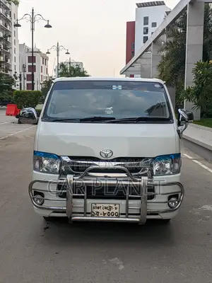 Toyota Hiace GL-SUPER FRESH 2011