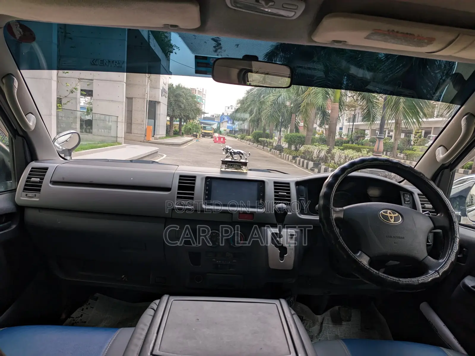 Toyota Hiace GL-SUPER FRESH 2011