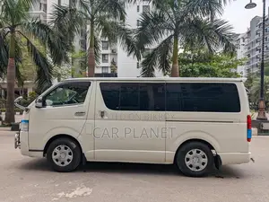 Toyota Hiace GL-SUPER FRESH 2011