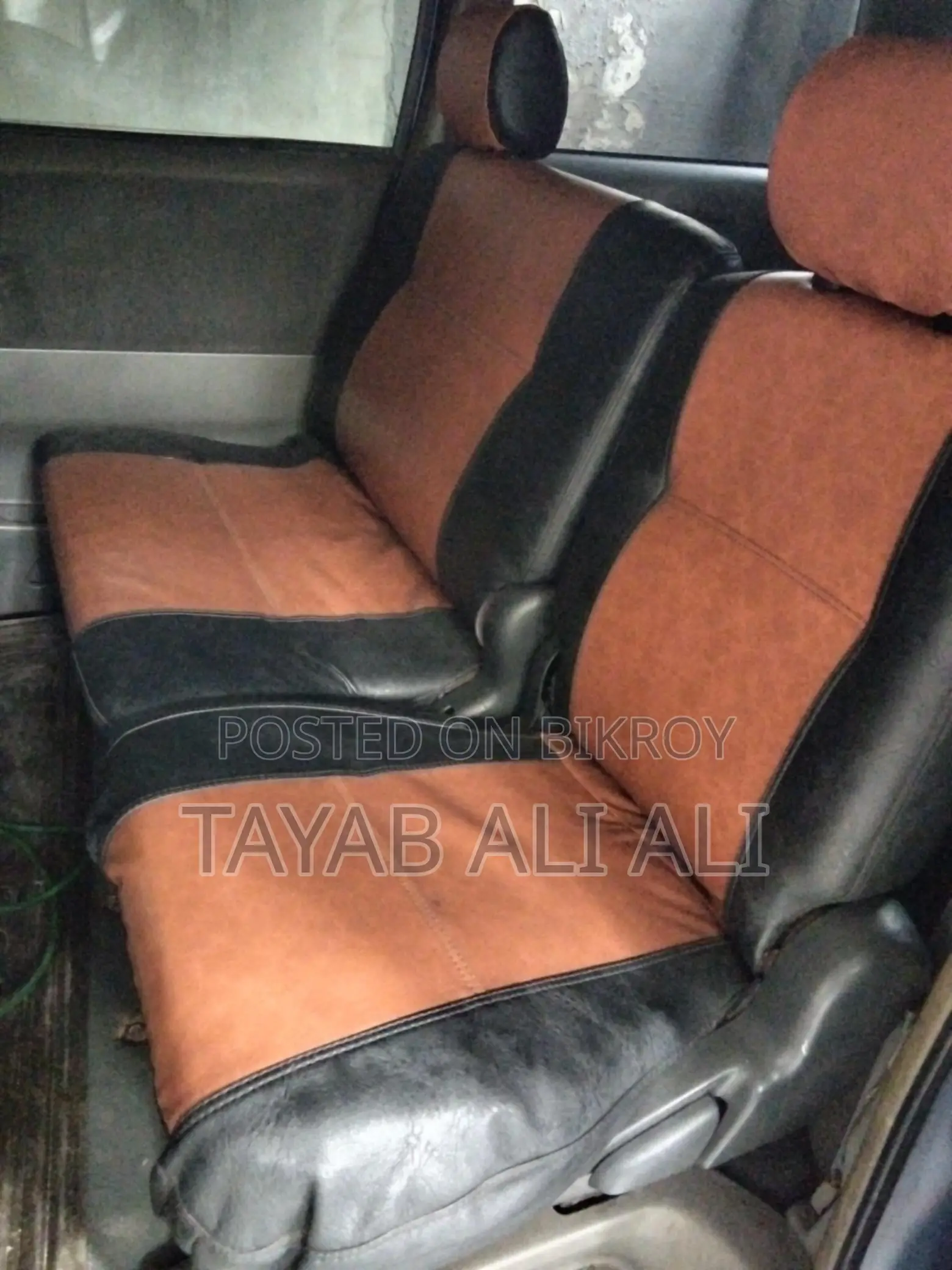 Toyota Noah 2004
