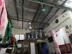 Large single room apartment for rent