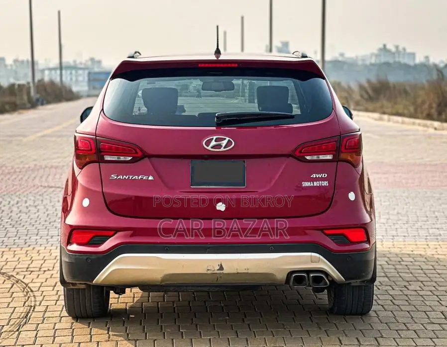 Hyundai Santa Fe Sunroof 7-Seater SUV 2017