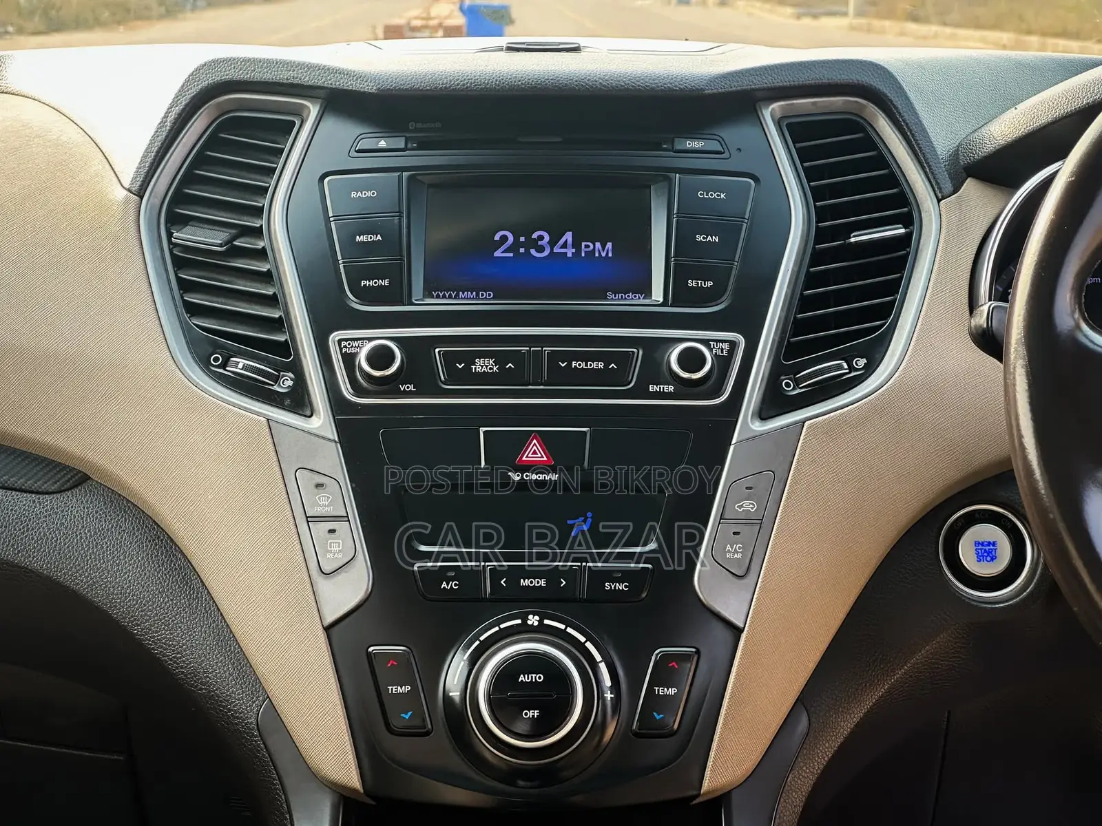 Hyundai Santa Fe Sunroof 7-Seater SUV 2017