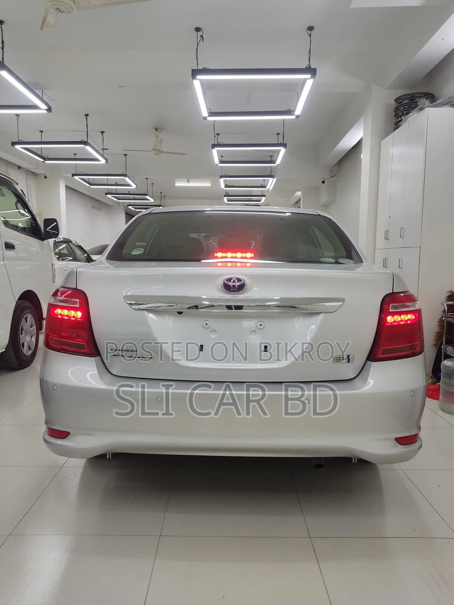 Toyota Axio HYBRID 2020