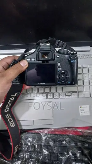 Canon EOS 550D + Prime Lens Zoom