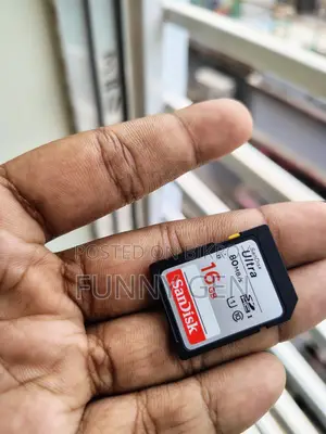 16 Gb Sandisk Camera Memory Card for Sell