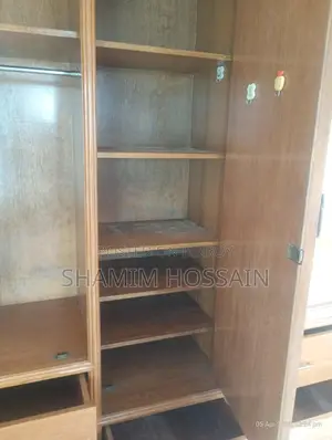 Almirah for Sale