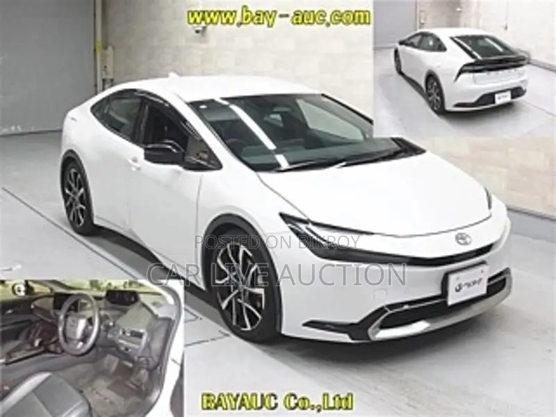 Toyota Prius PHEV Hybrid Z 2023