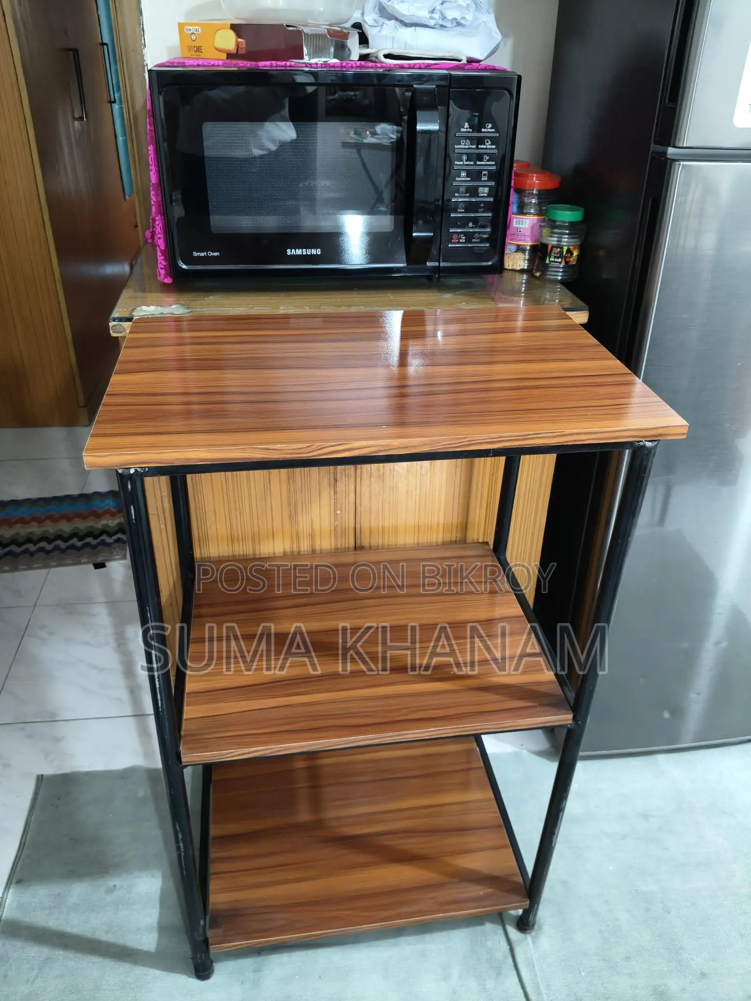ওভেন র‍্যাক তিন তাক বিশিষ্ট