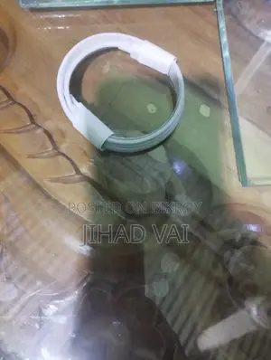 আইফোন কেবল