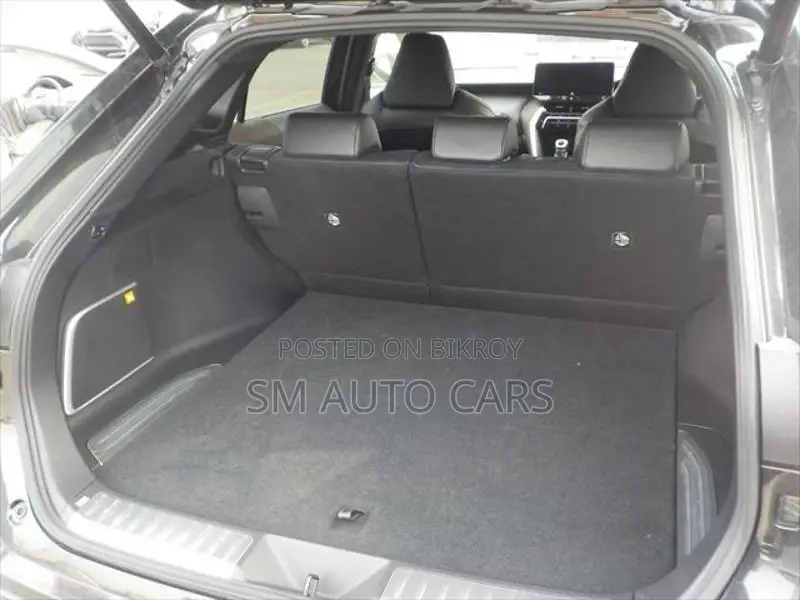 Toyota Harrier Hybrid Z Black 2021