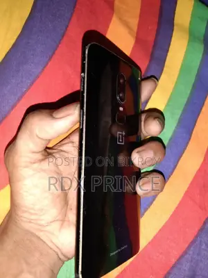OnePlus 6 . (Used)