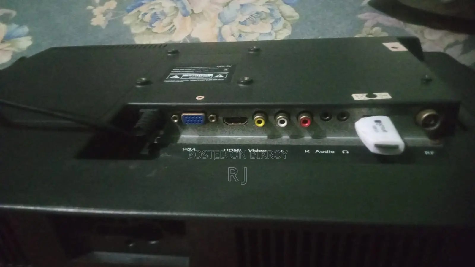 Non Smart TV 24"