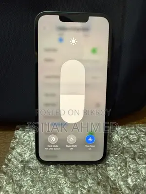 Apple iPhone 13 (Used)