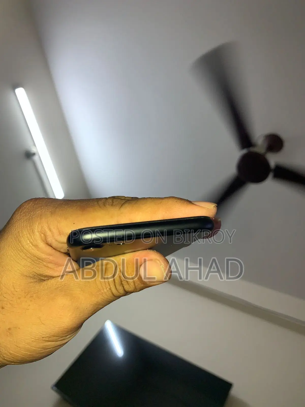 Apple iPhone 7 (ব্যবহৃত)