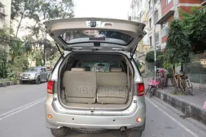 Toyota Fortuner 4WD 2006