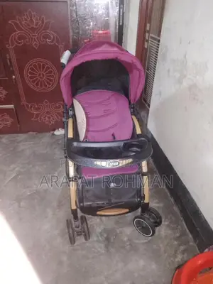 বেবি ট্রলি