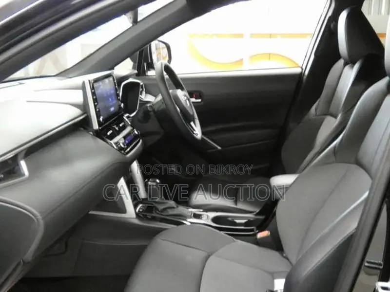 Toyota Corolla Cross Hybrid Z package 2021