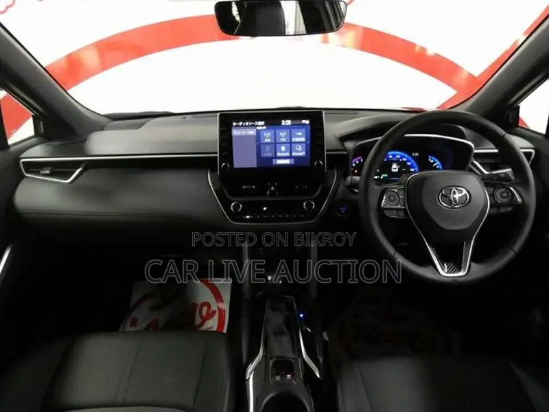 Toyota Corolla Cross Hybrid Z package 2021