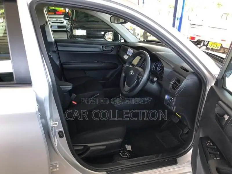 Toyota Axio EX 2021