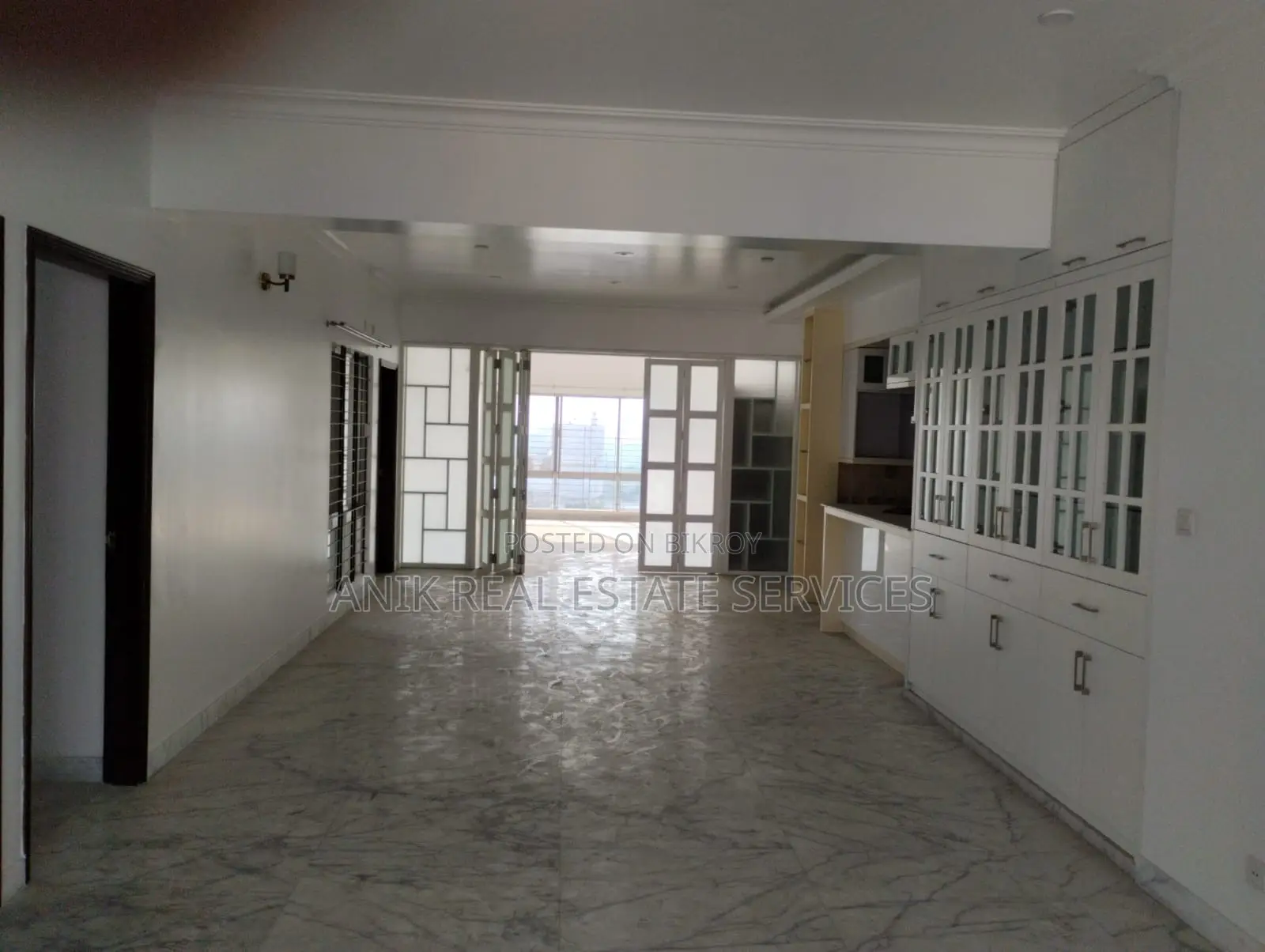 Swmming Pool Gym 4000 Sft Flat Rent At Banani