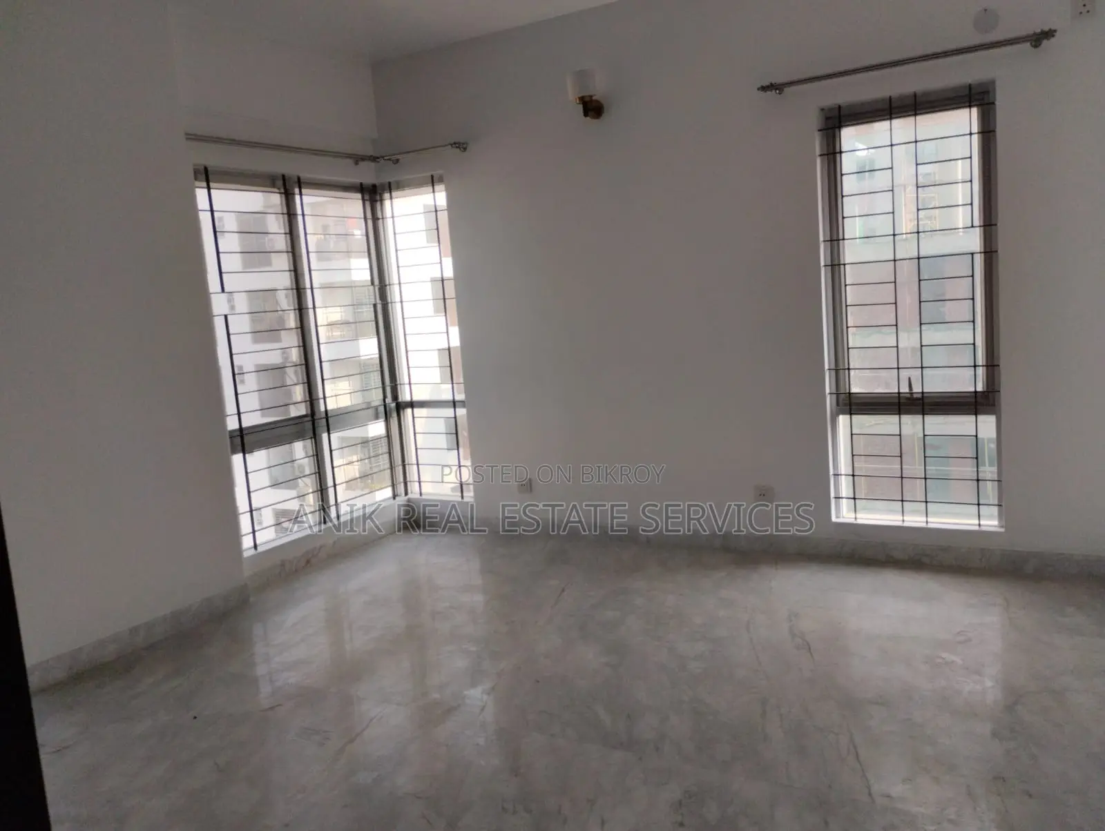 Swmming Pool Gym 4000 Sft Flat Rent At Banani
