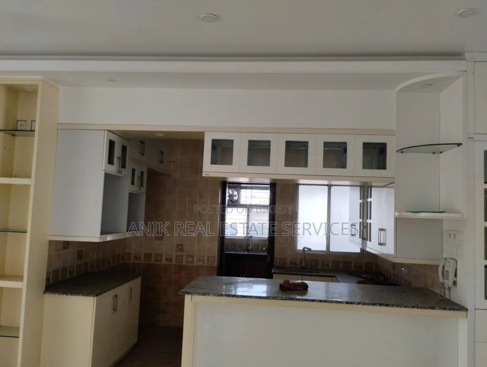 Swmming Pool Gym 4000 Sft Flat Rent At Banani