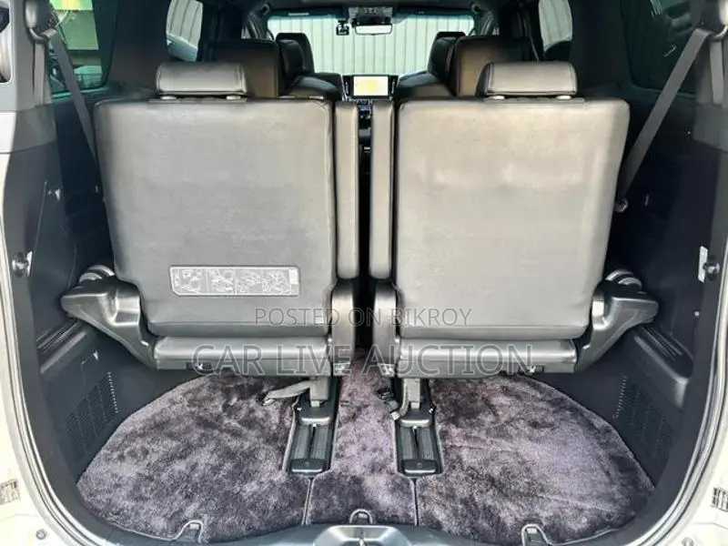 Toyota Alphard Executive Lounge 2021