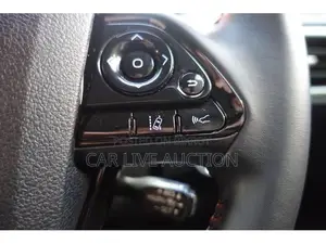 Toyota Prius prime phev 2021