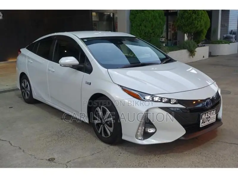 Toyota Prius prime phev 2021