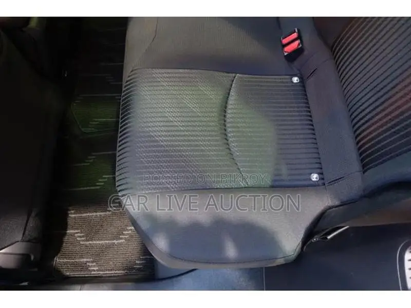 Toyota Prius prime phev 2021