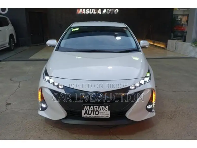 Toyota Prius prime phev 2021